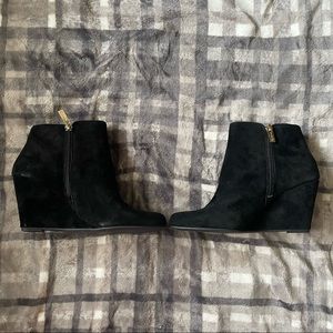 Black suede Jessica Simpson Wedge Heels